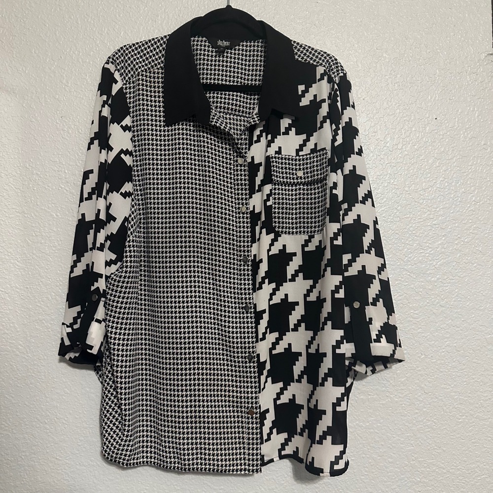 Slim Factor by Investments Plus Houndstooth Button Down Blouse Black White 3X